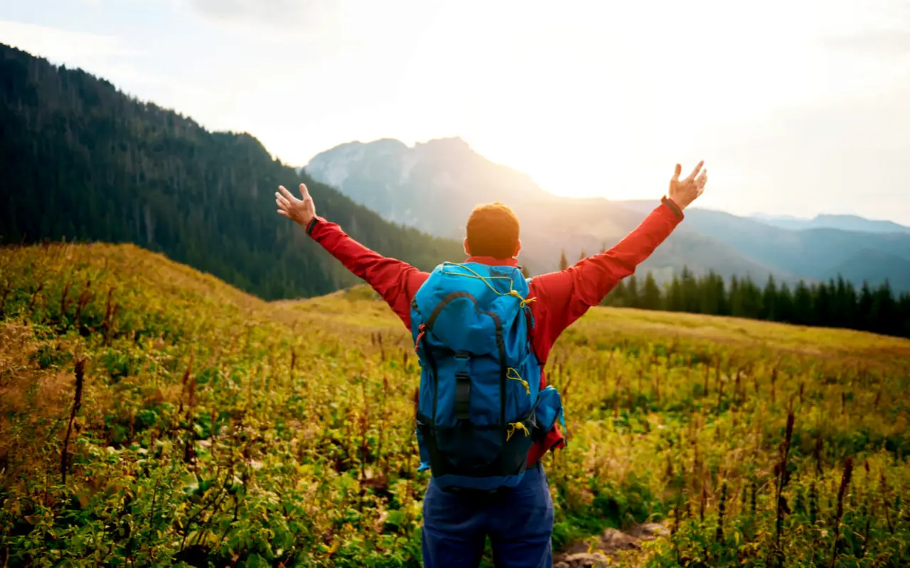 Turismo de aventura y sostenibilidad: cómo viajar activo puede proteger el destino