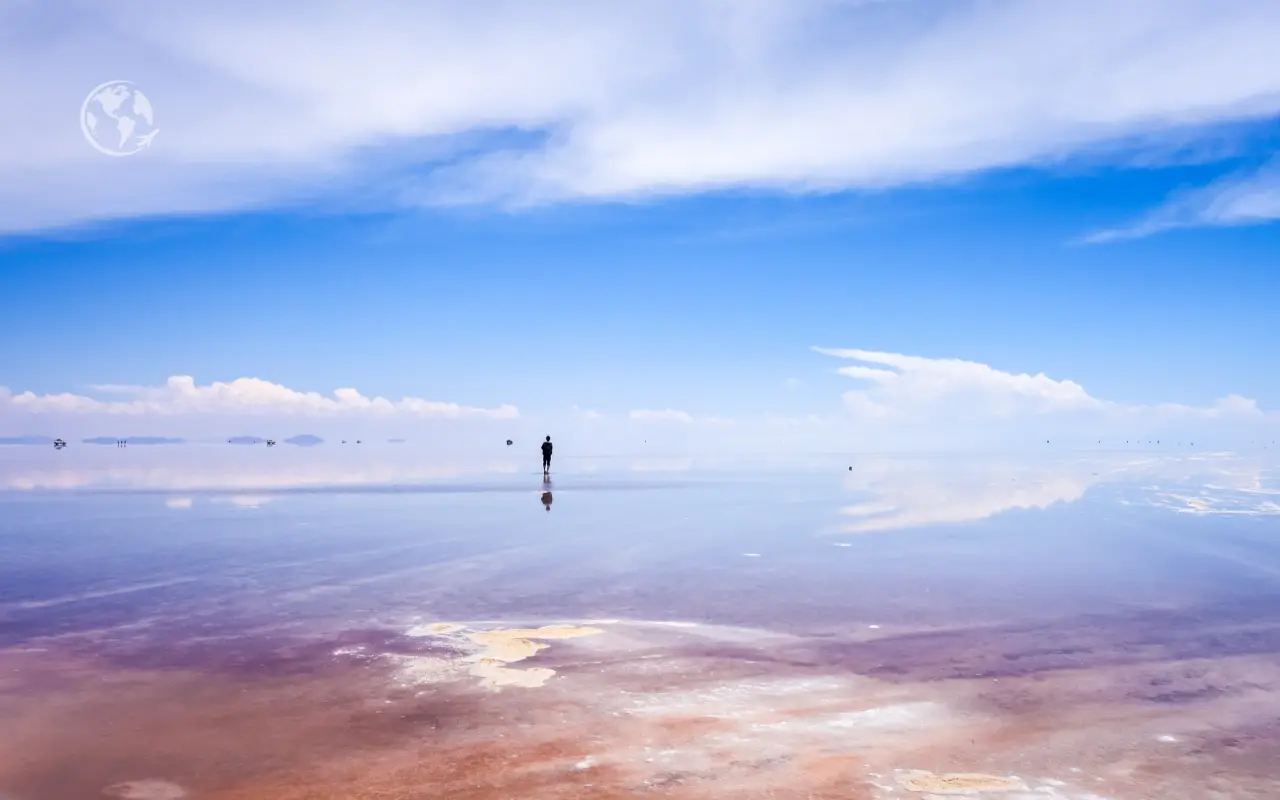Todo lo que Tienes que Saber del Salar de Uyuni - Un Maravilloso Espejo Natural