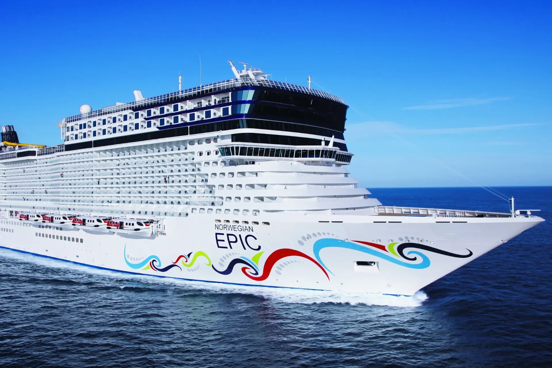 EXPLORE THE CARIBBEAN ON BOARD THE NORWEGIAN