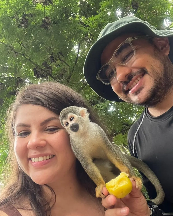Encuentro tierno con la naturaleza