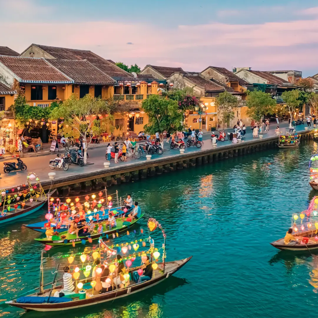 An experience to discover Vietnam’s magic through lights and tradition