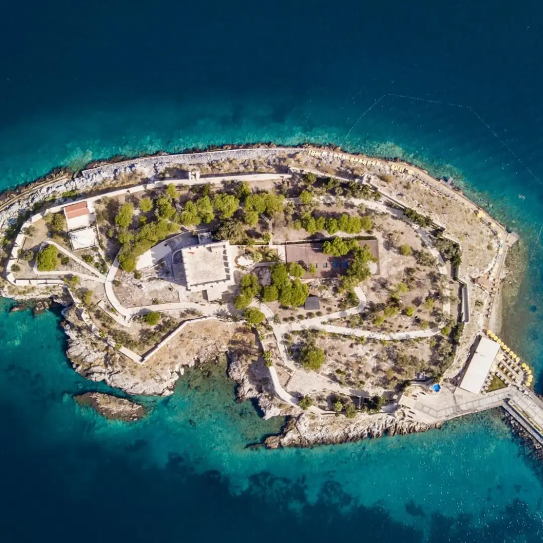 Un camino que revela esplendor, historia y estilo