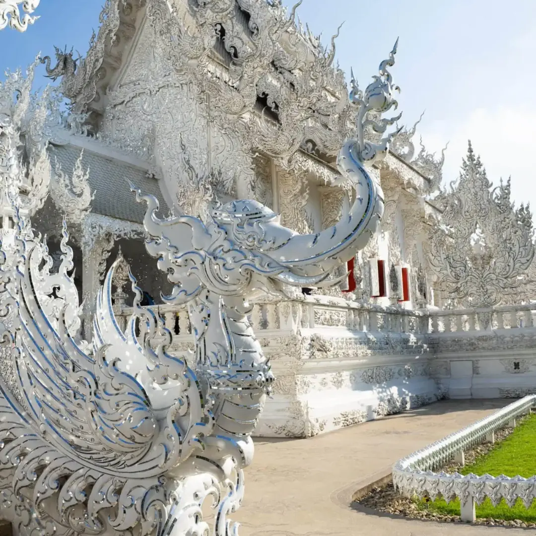 Ruta inolvidable por mundos ancestrales