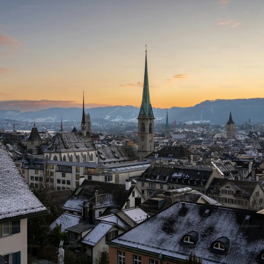 A comfortable and exclusive journey through Switzerland’s most iconic landscapes