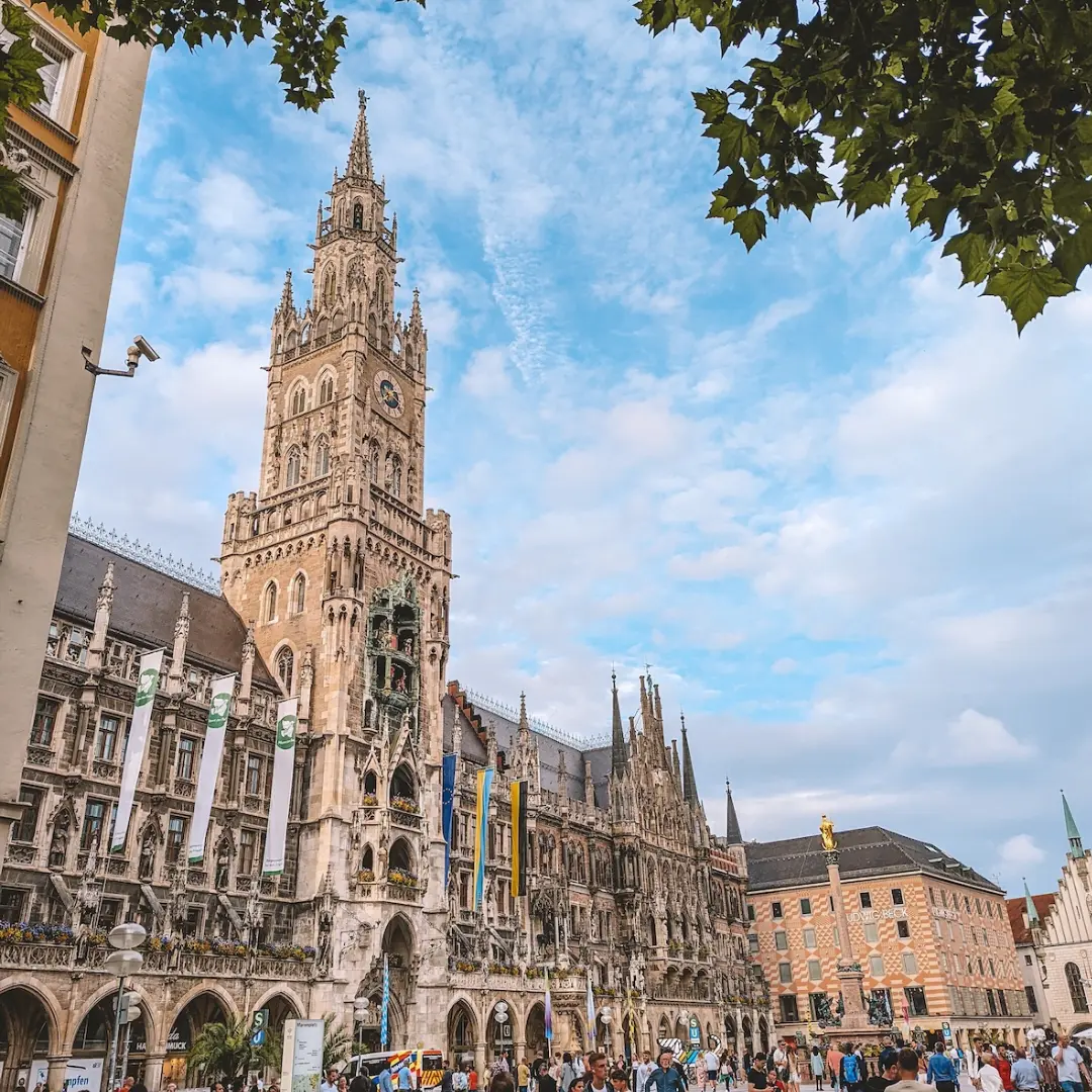 Un viaje marcado por la elegancia alpina