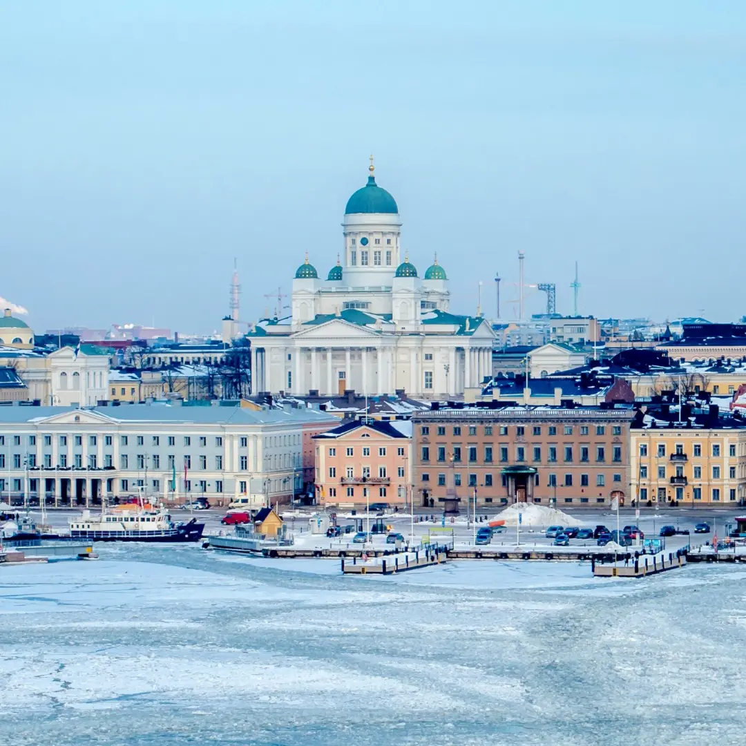 A Nordic proposal combining fjords cities and sailing