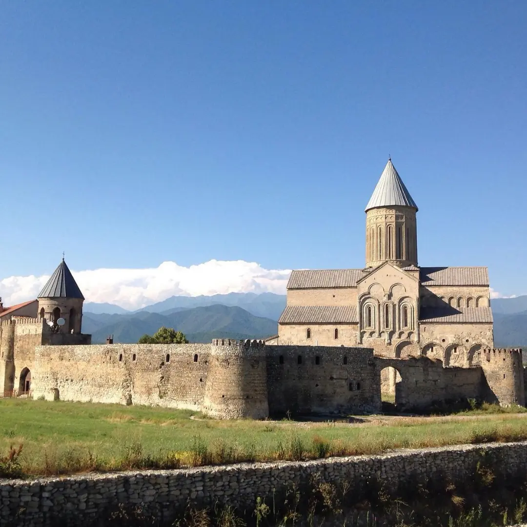 Circuito internacional al Cáucaso con guía en espa