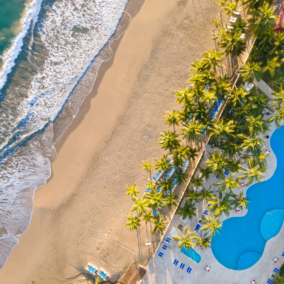 Relájate en un paraíso de arena dorada