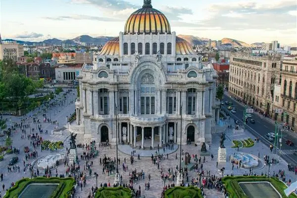 Mexico City from Bogotá