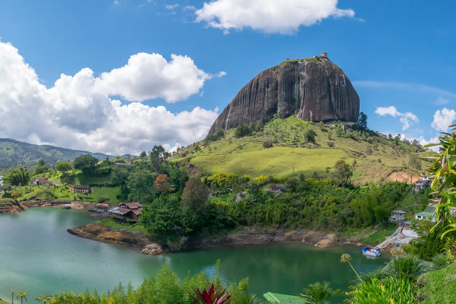 Asistencia para turismo dental en Medellín
